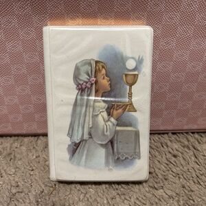 First Steps To Jesus- A New Prayer Book For First Holy Communion